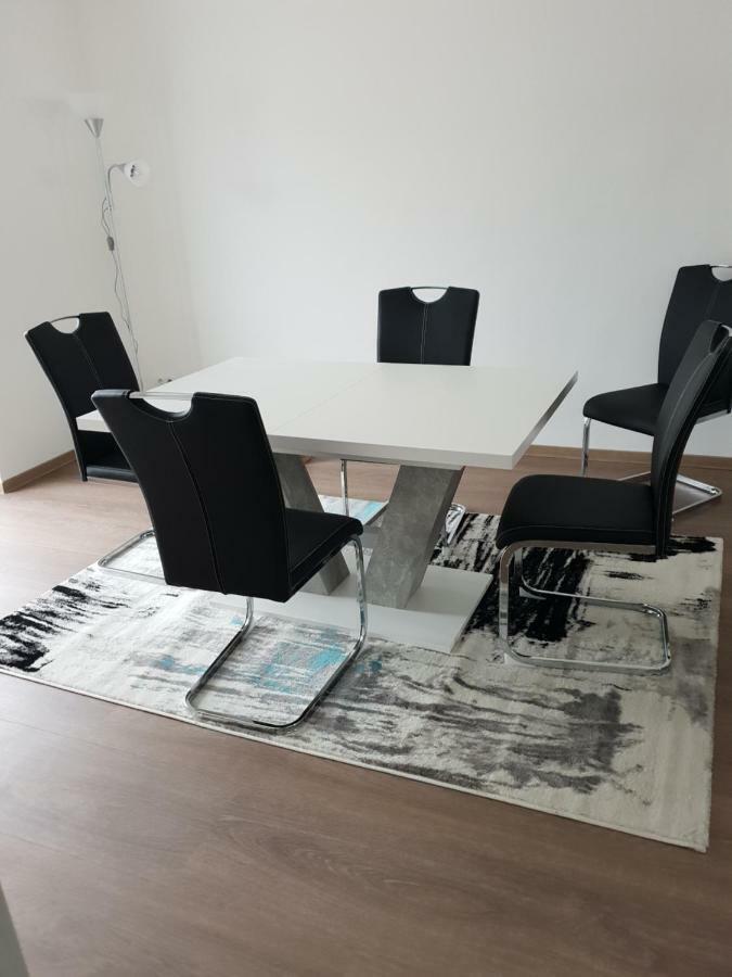 NeulengbachCharakterhausアパートメント エクステリア 写真